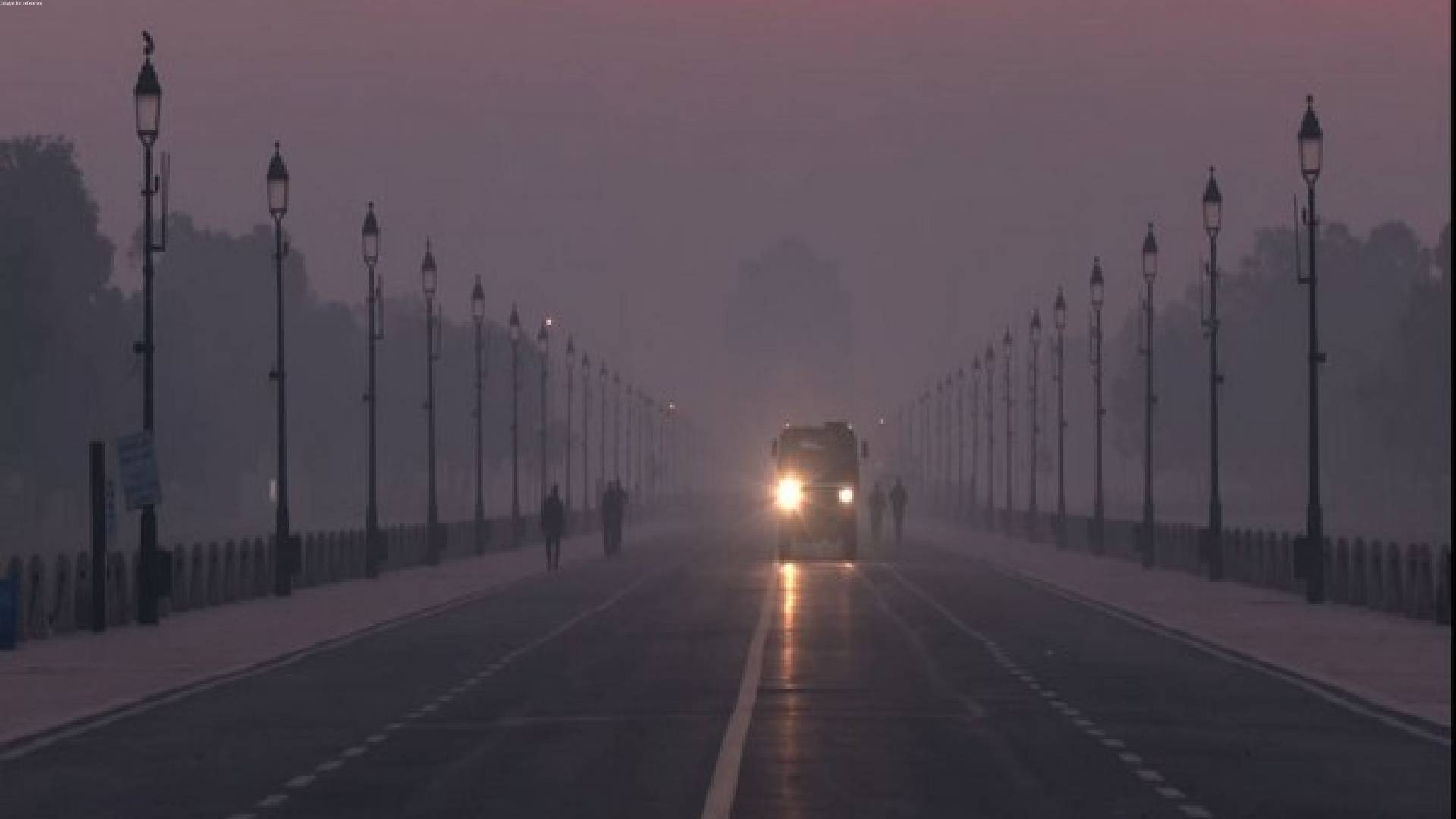 Shallow fog covers north India; IMD predicts light rainfall in Delhi